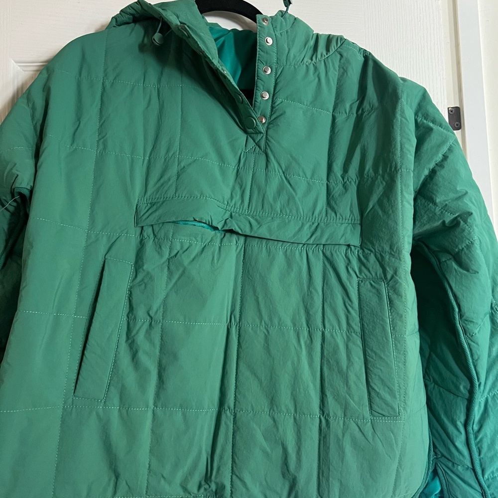 Green Quilted Pullover Jacket